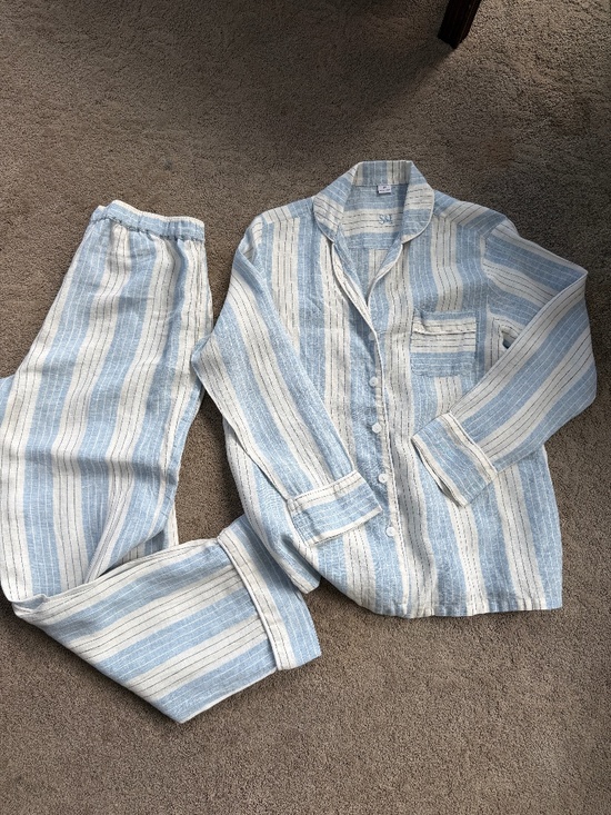 Serena & Lily Other - Serena & Lily Positano Linen Pajama Set | size M